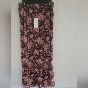 Wayf- A LINE SKIRT WITH LINING- Sz L